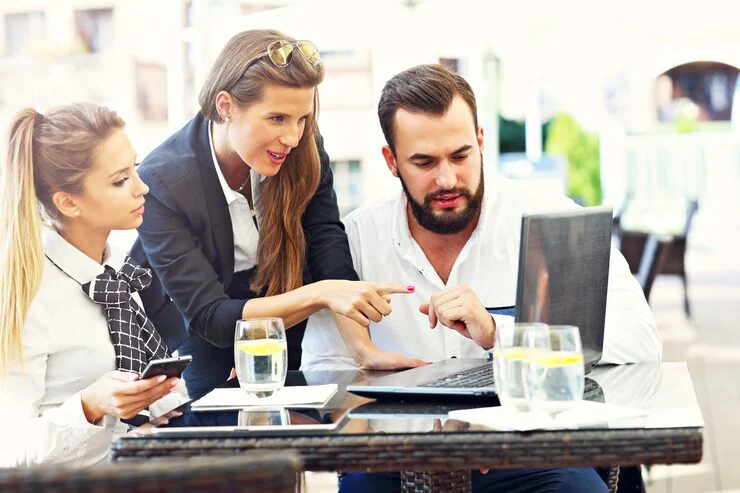 Ad Format Consulting and Creative Guidance