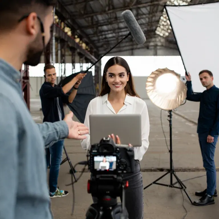 Video and Display Advertising by uss