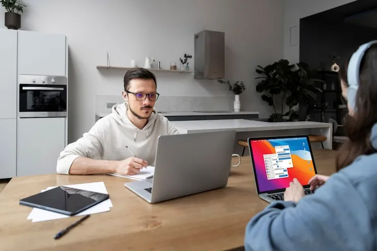 Remarketing Display Ads (Copy + Creative)